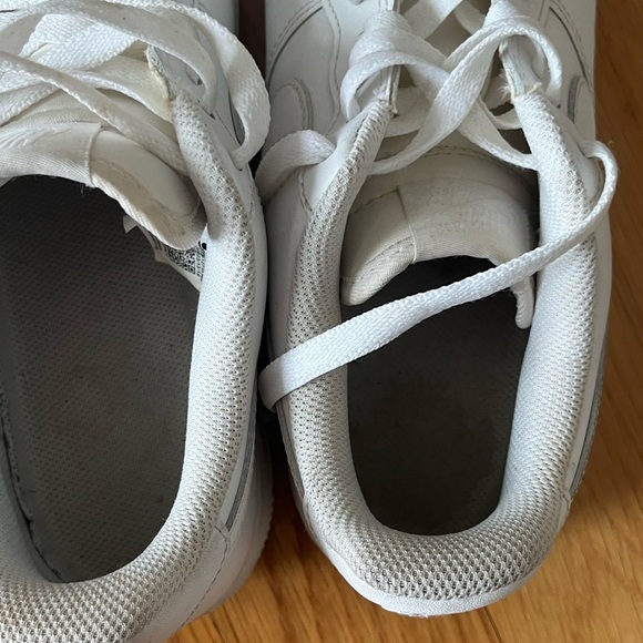 Nike Air Force 1 Low '07 (Women's 8.5) - Picture 5 of 7